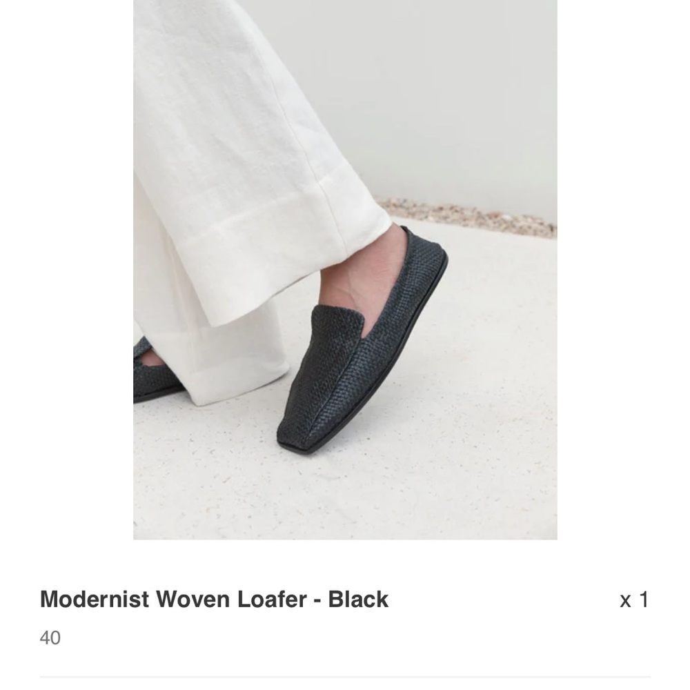 St. Agni: Modernist Lofer Black 40
